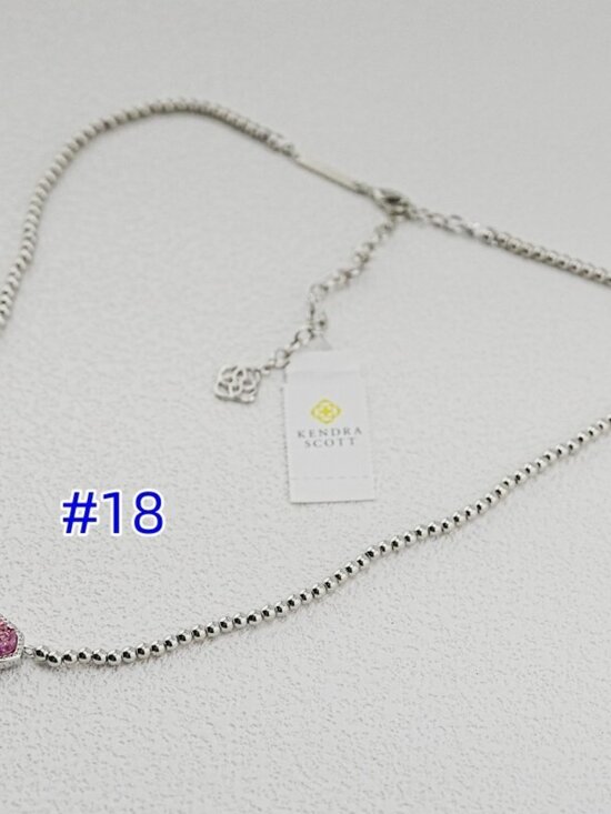 Kendra Scott Necklace - Picture 1 of 1